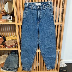 Abercrombie ultra high rise vintage look jeans